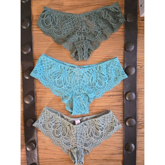 Victoria's Secret Lace Dream Angels Cheeky Panty Bundle Sz XS New 3 pieces - Picture 4 of 4